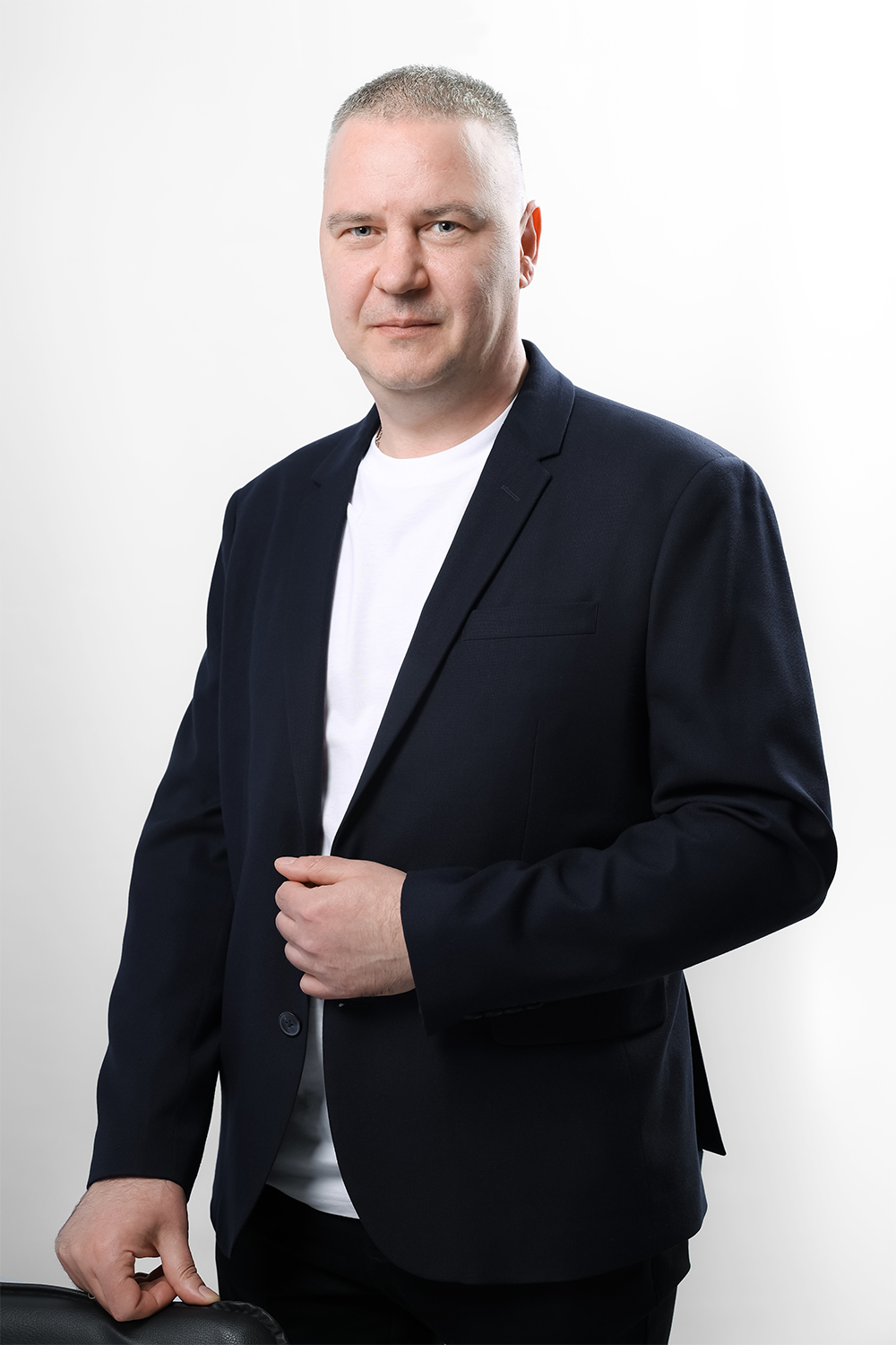 Александр Константинов